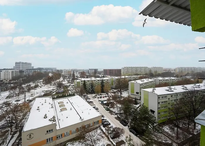 10th Floor With A View In By Renters