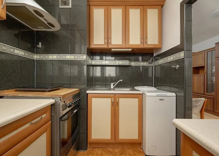 10th Floor With A View In By Renters *