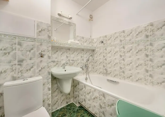 10th Floor With A View In By Renters