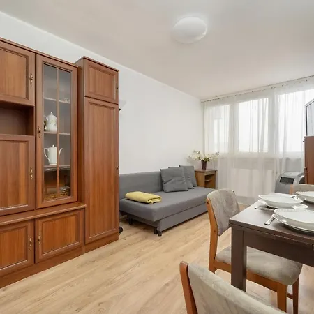 Appartement 10th Floor With A View In By Renters *